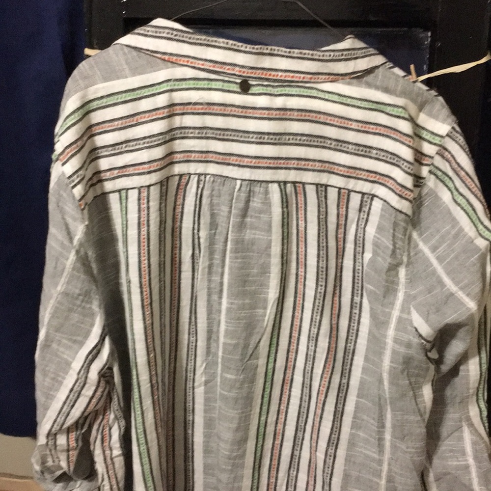 Tunic - Picture 2 of 3